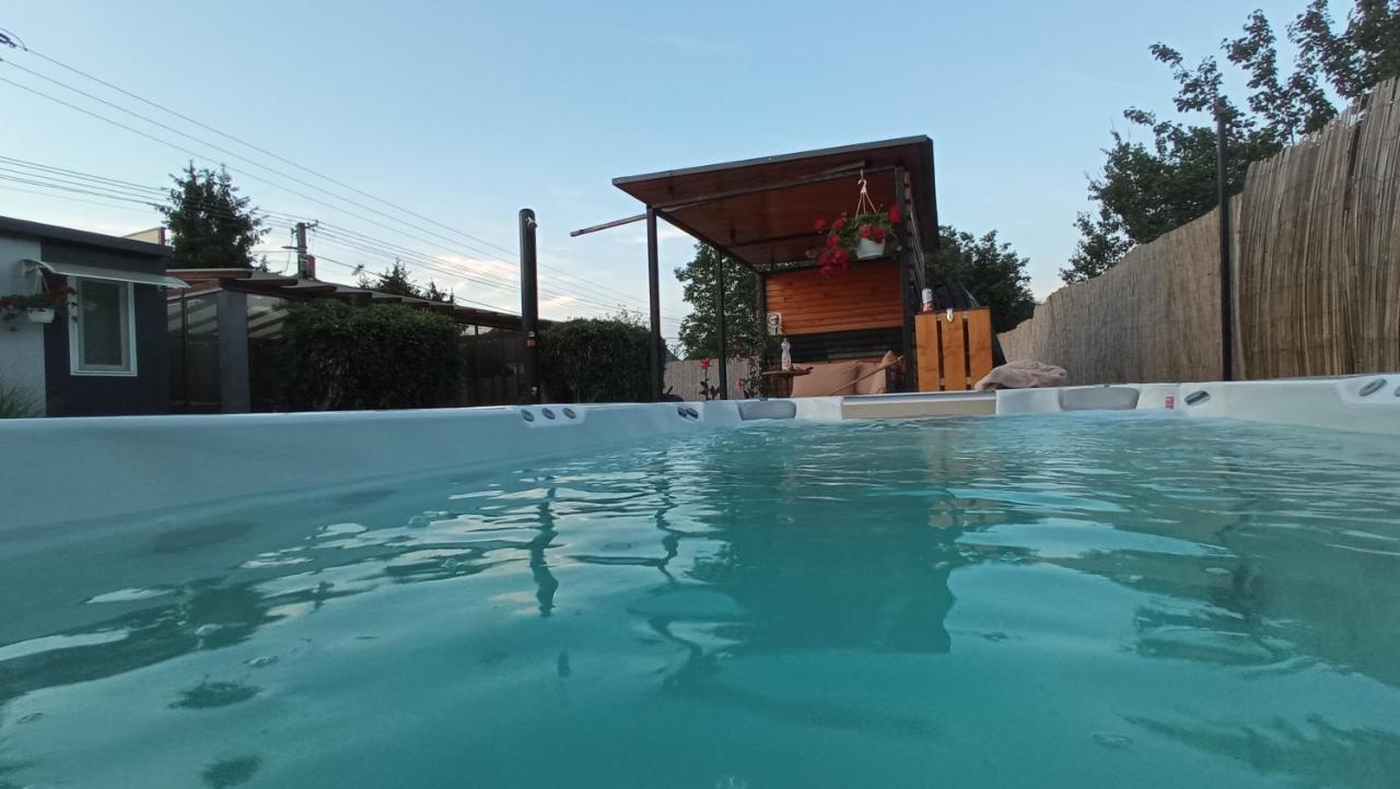 Green Corner Wellness Püspökladány المظهر الخارجي الصورة