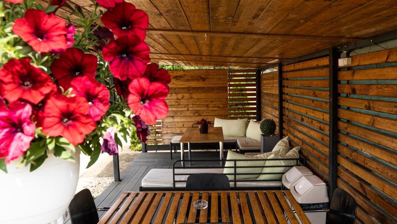 Green Corner Wellness Püspökladány المظهر الخارجي الصورة